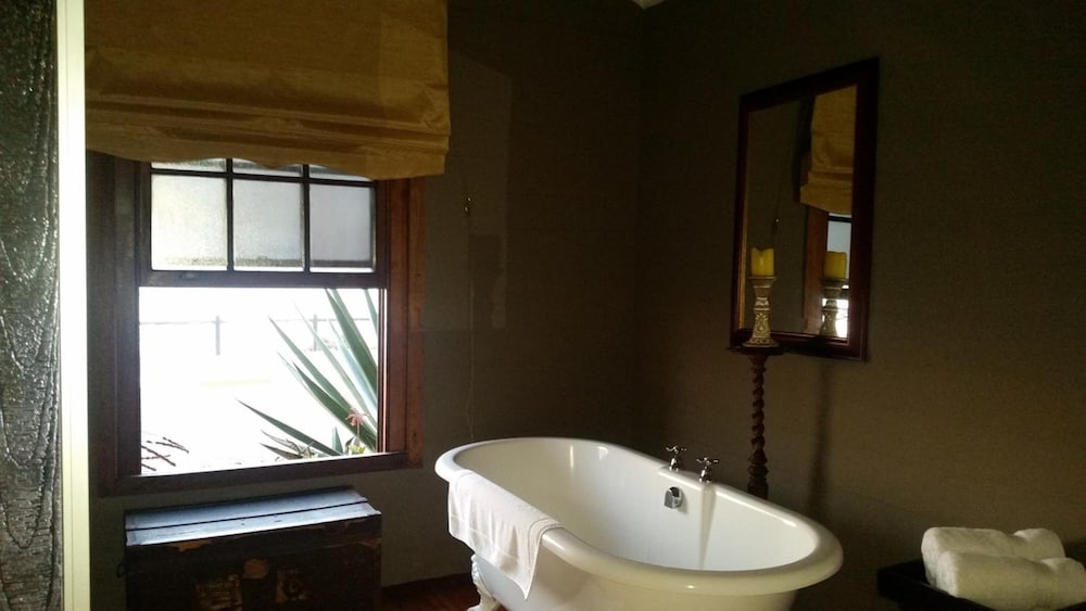 Фото Bedrock Lodge