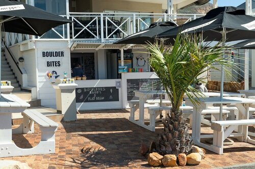 Гостиница Boulders Beach Hotel в Кейптауне
