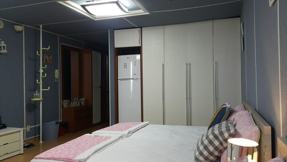 Фото Hongstay in Hongdae
