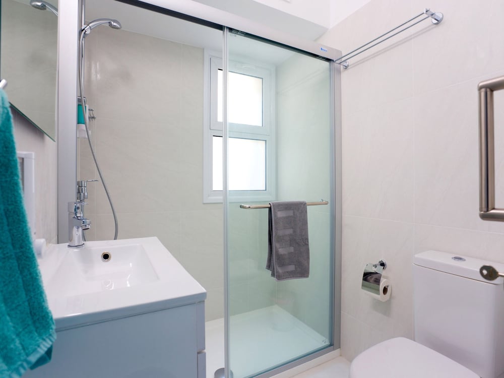 Фото Limassol on the Beach Apartment