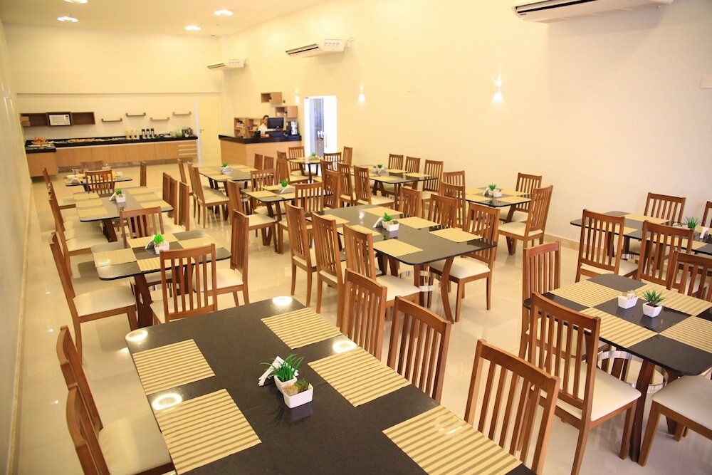 Фото Stay Inn Hotel