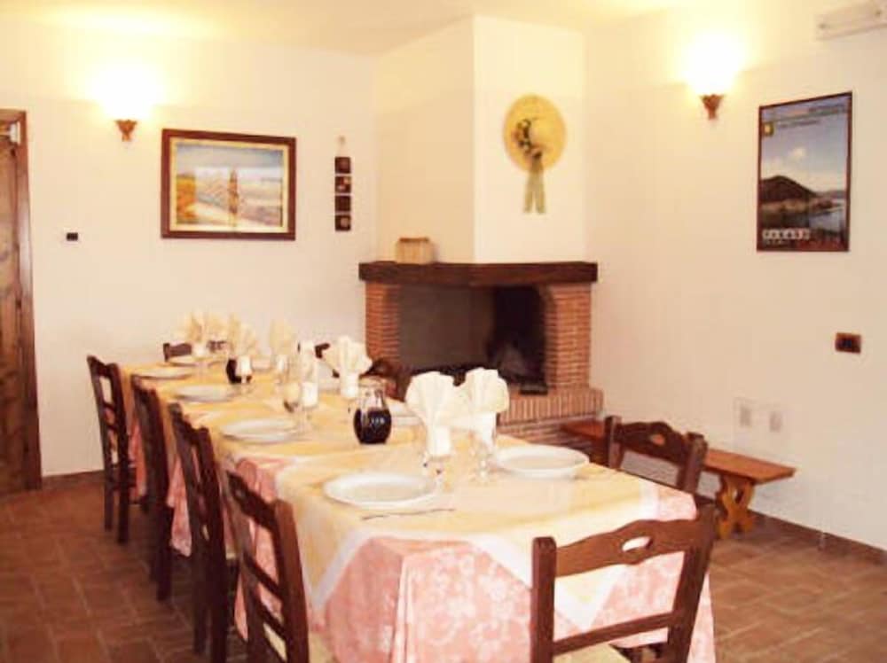 Фото Agriturismo La Pila