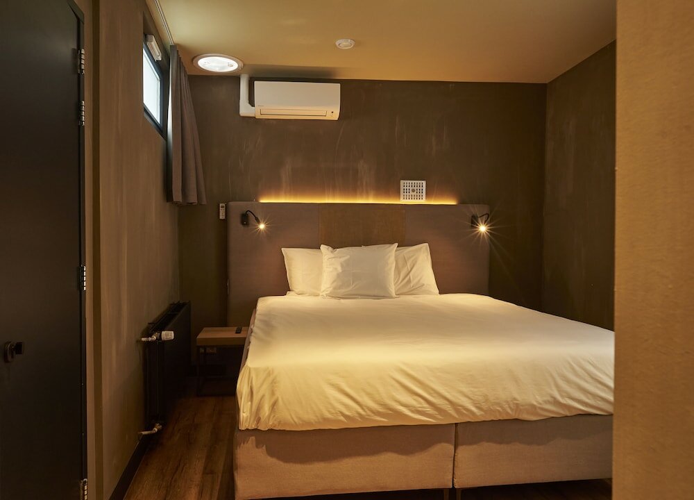 Фото City Center Lodge Utrecht