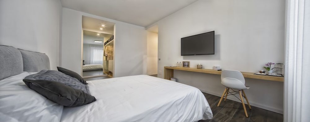 Фото Suite Vogue Luce