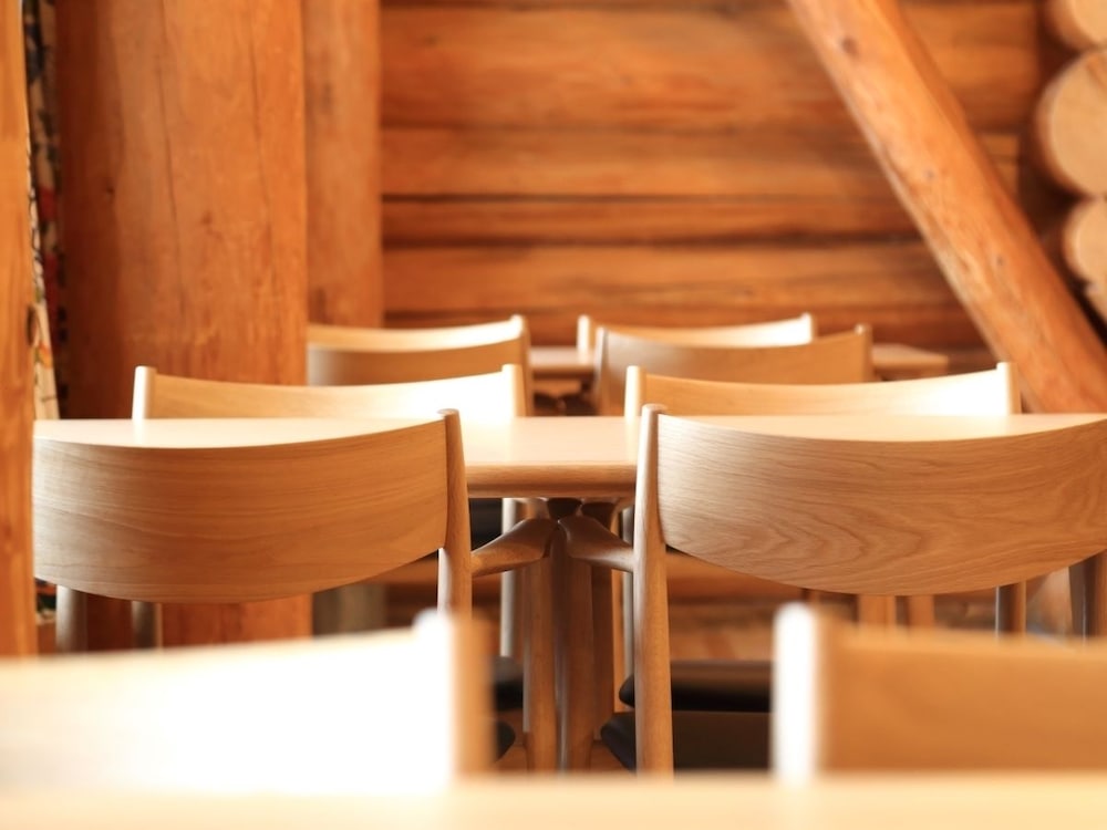 Фото Loghotel The Maplelodge