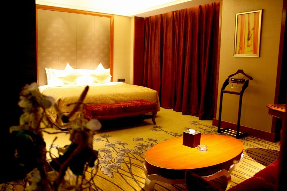 Фото Grand Skylight International Hotel Wuhai