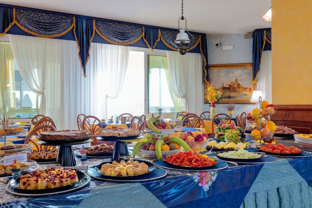 Фото Hotel Napoleon