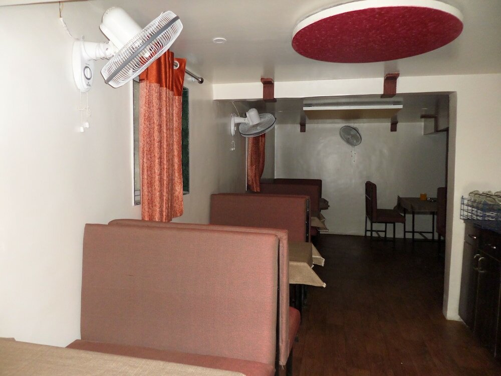 Фото Hotel Laxmi Lodging