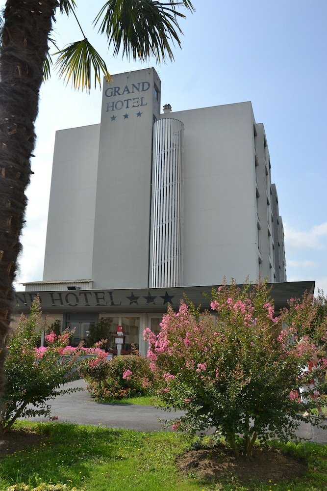 Фото Le Grand Hotel