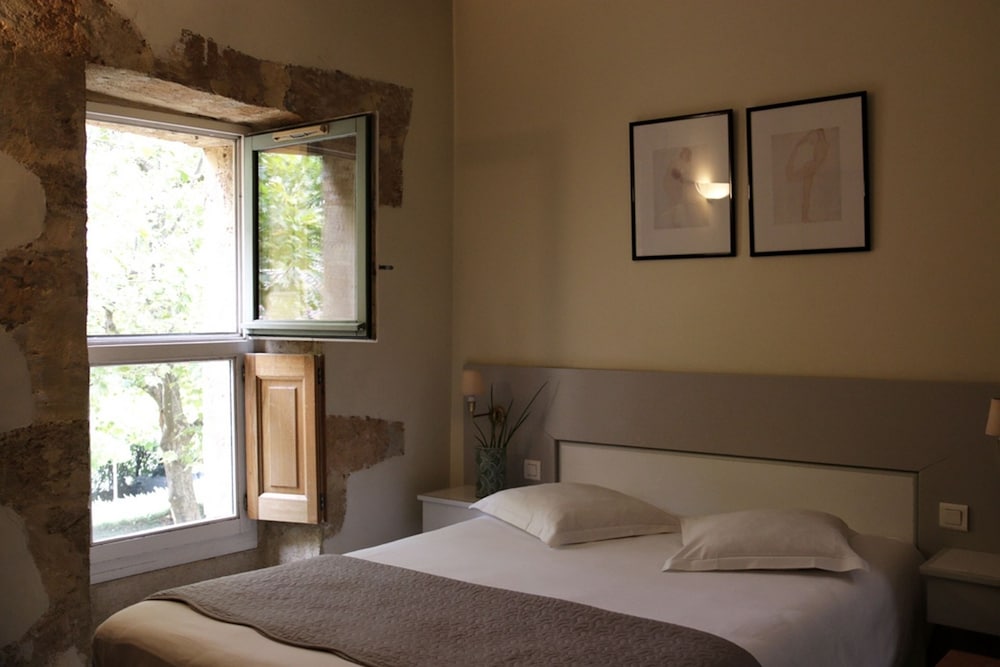 Фото La Bastide du Roy Rene