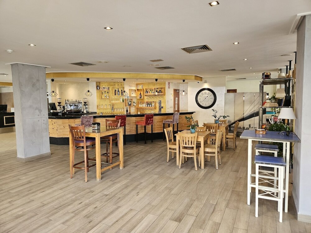 Фото Hotel Yit Ciudad de Elche