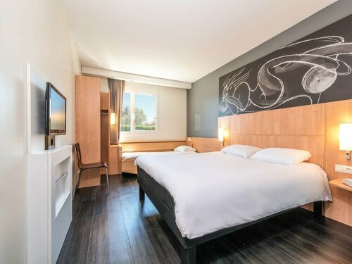 Гостиница Ibis budget Issoire в Иссуаре