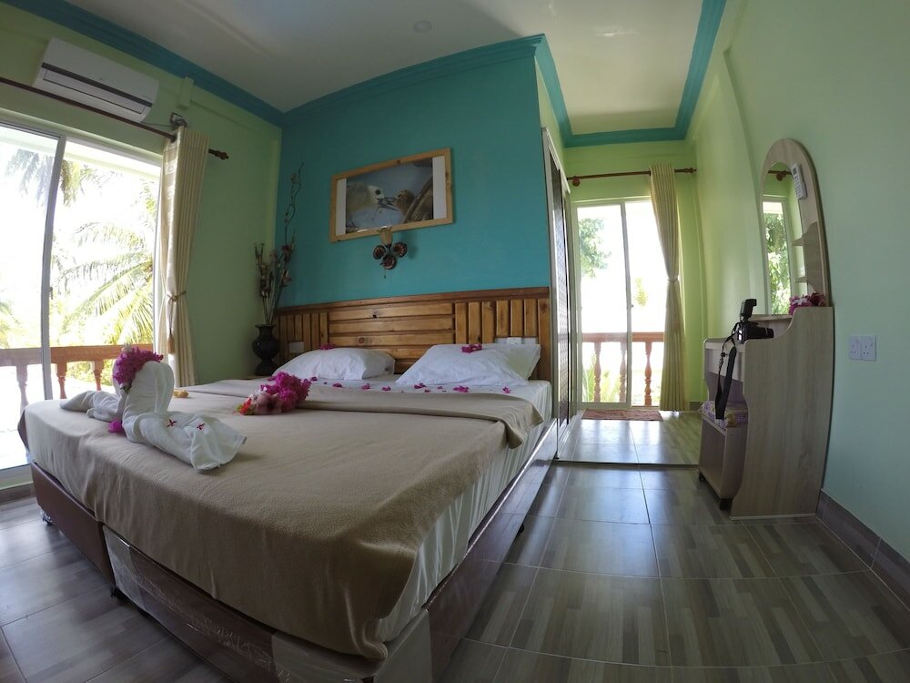 Фото отеля 3