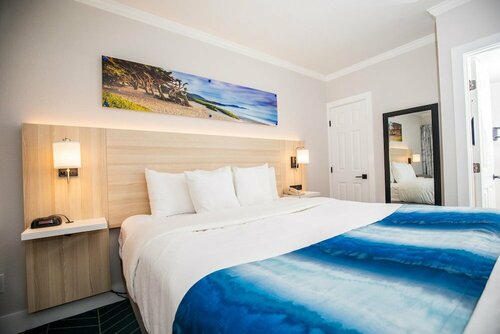 Гостиница Comfort Inn Carmel by The Sea