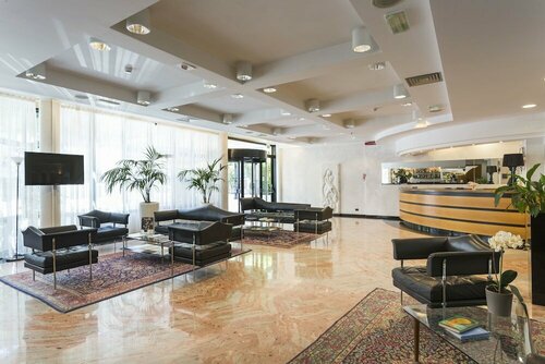 Гостиница Astoria Suite Hotel в Римини