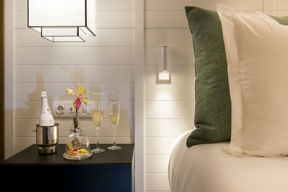 Фото Hotel Molina Lario