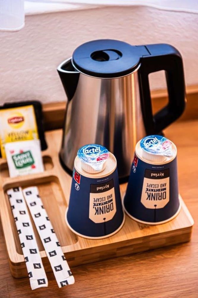 Фото Kyriad Bordeaux- Lormont