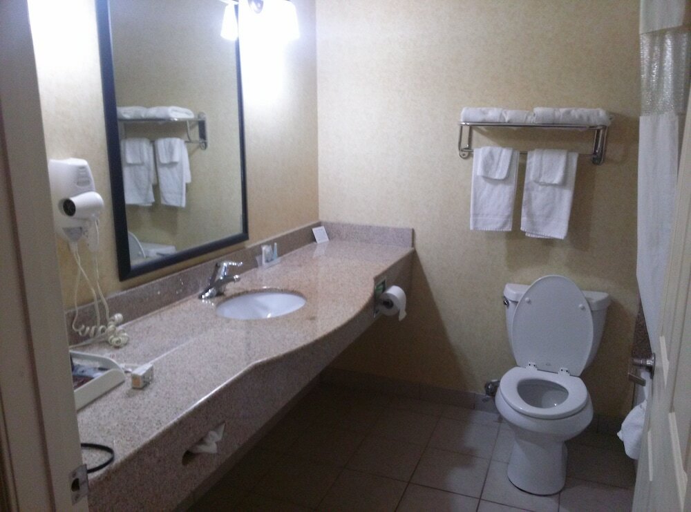 Фото Sleep Inn & Suites