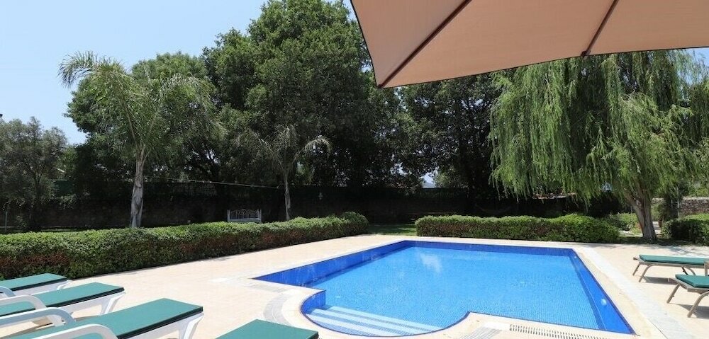 Фото Villa Bln1 by JoyLettings