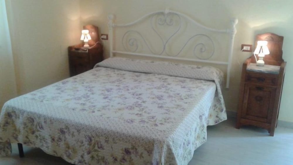 Фото Hotel Gli Acquerelli Bed & Breakfast