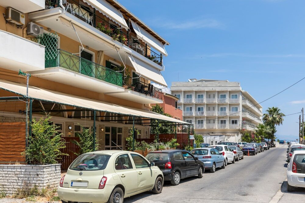 Фото Mon-Repo Suites