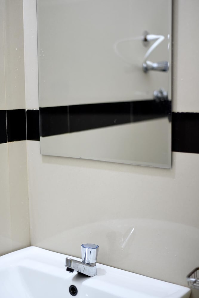 Фото Steps Backpackers Hostel