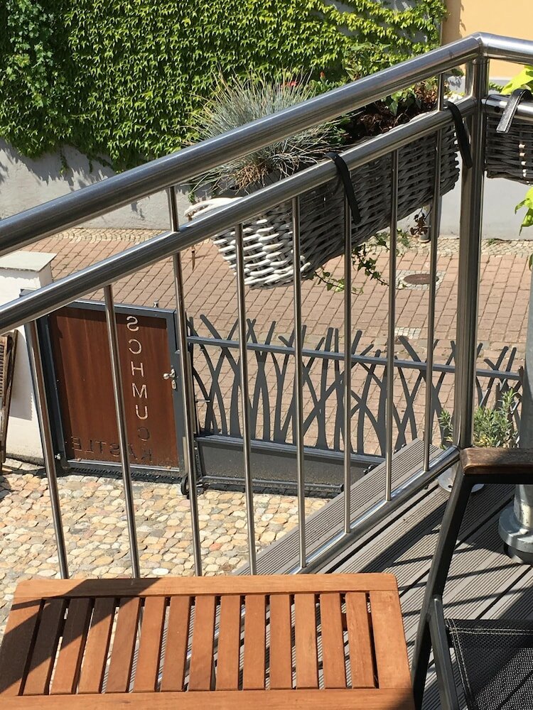 Фото Schmuckkästle am Hafen