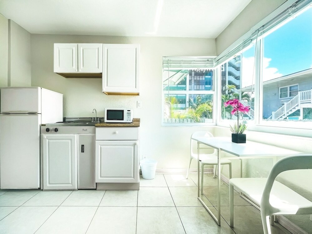 Фото Hollywood Beach Seagull