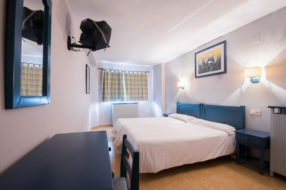 Фото Hostal El Ciervo