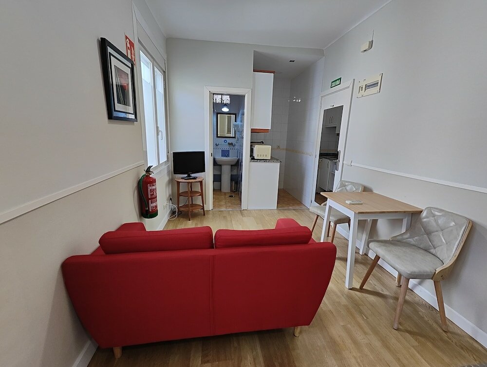 Фото Apartamentos Mayor Centro