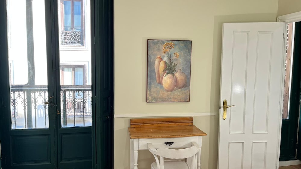 Фото Apartamentos Mayor Centro