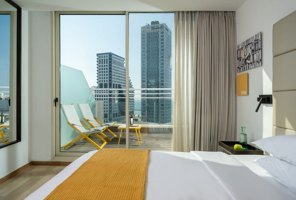 Фото By 14 Tlv Hotel