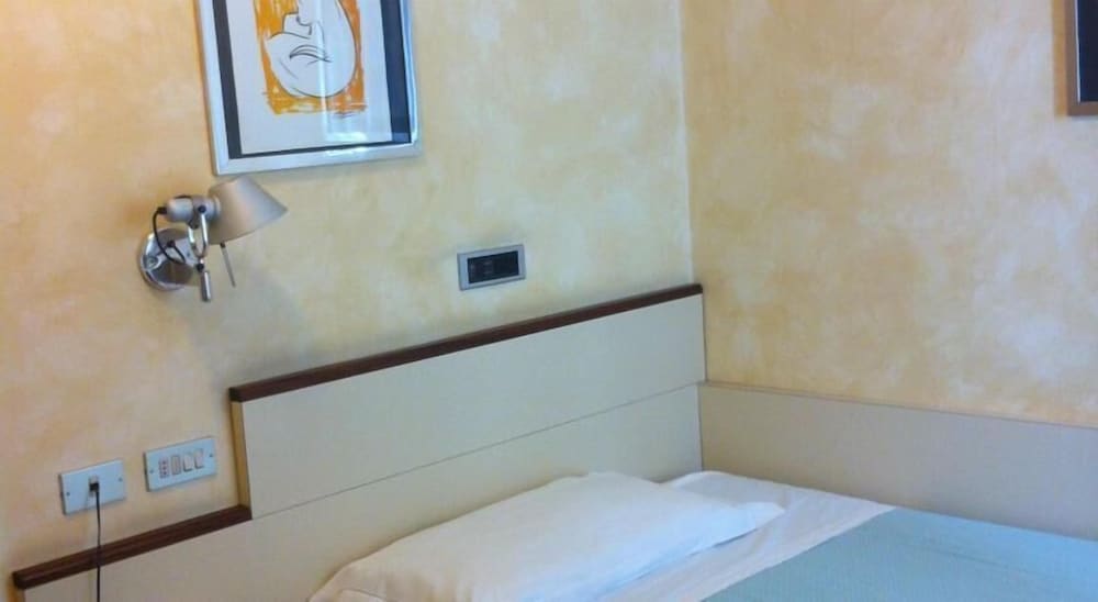 Фото Le Petit Hotel