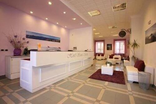 Гостиница Hotel Santa Marta в Поццуоли