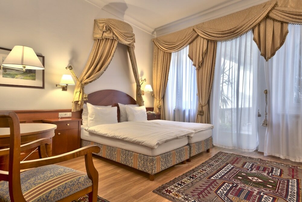 Фото Hotel Corso Am Graben