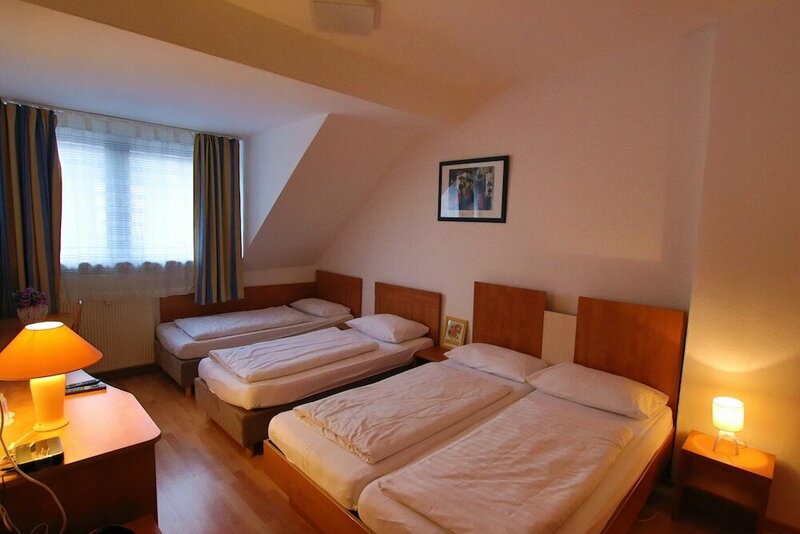 Гостиница City Lounge Hotel Oberhausen в Оберхаузене