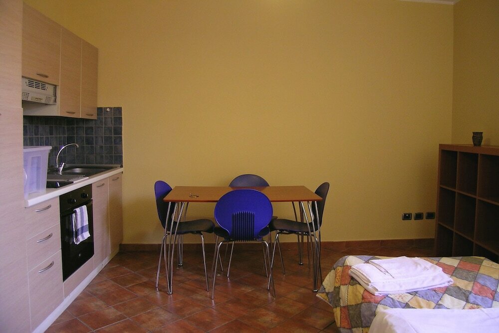 Фото Politi Aparthotel