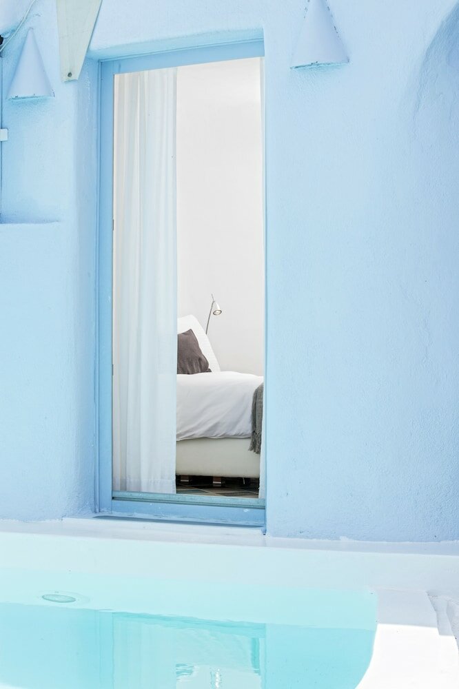 Фото Ikastikies Suites