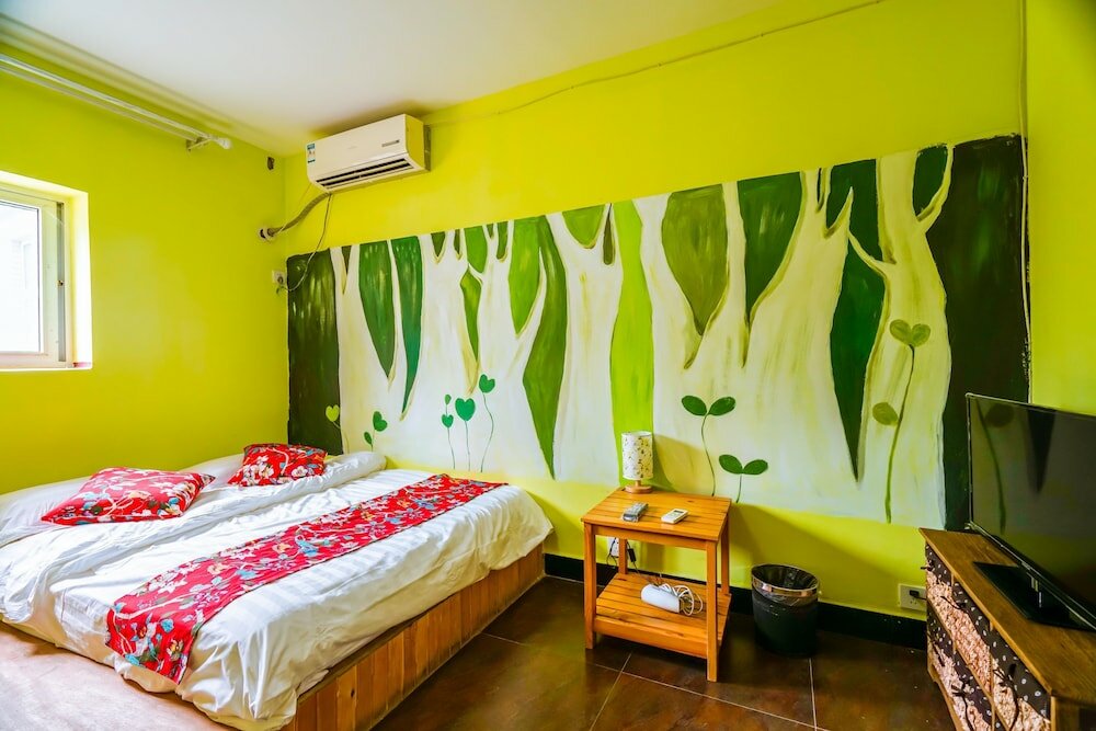 Фото Yijie Holiday Hotel Water GreatWall No. 2