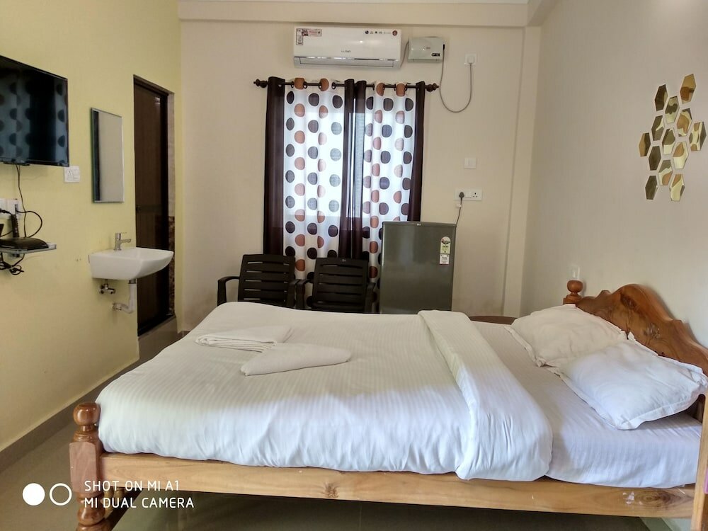 Фото Candolim Beach Place