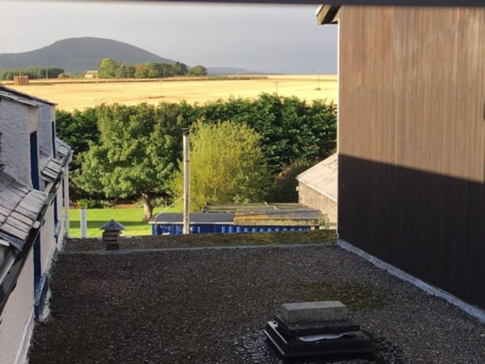 Фото Cullen Bay Hotel