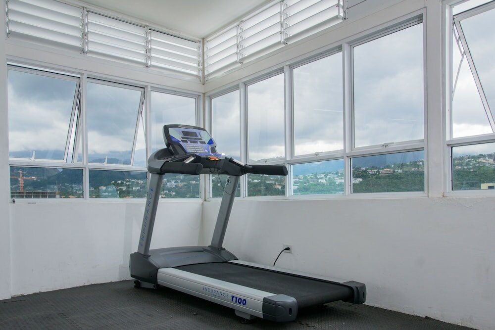 Фото Brompton 40 by Pro Homes Jamaica