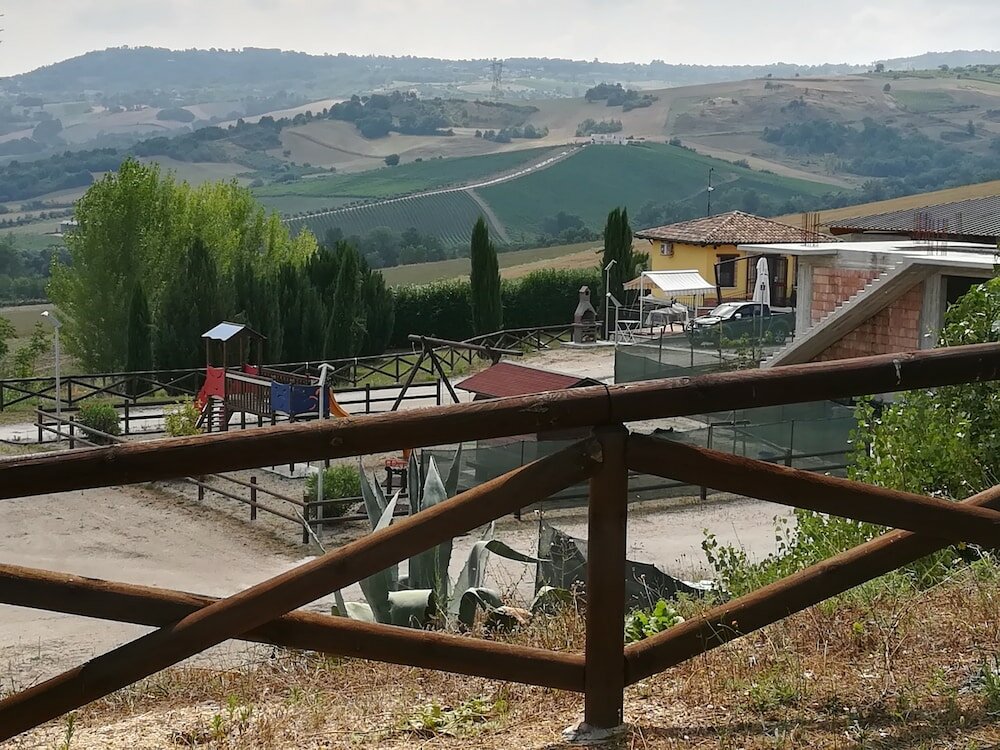 Фото Agriturismo i Tre Ulivi