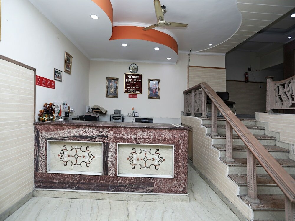 Фото Oyo 12671 Hotel Prithvi Palace