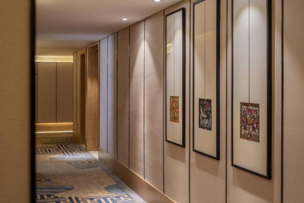 Фото Charm City Kai Guan Hotel