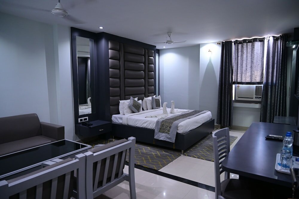 Фото Hotel Dolphin International