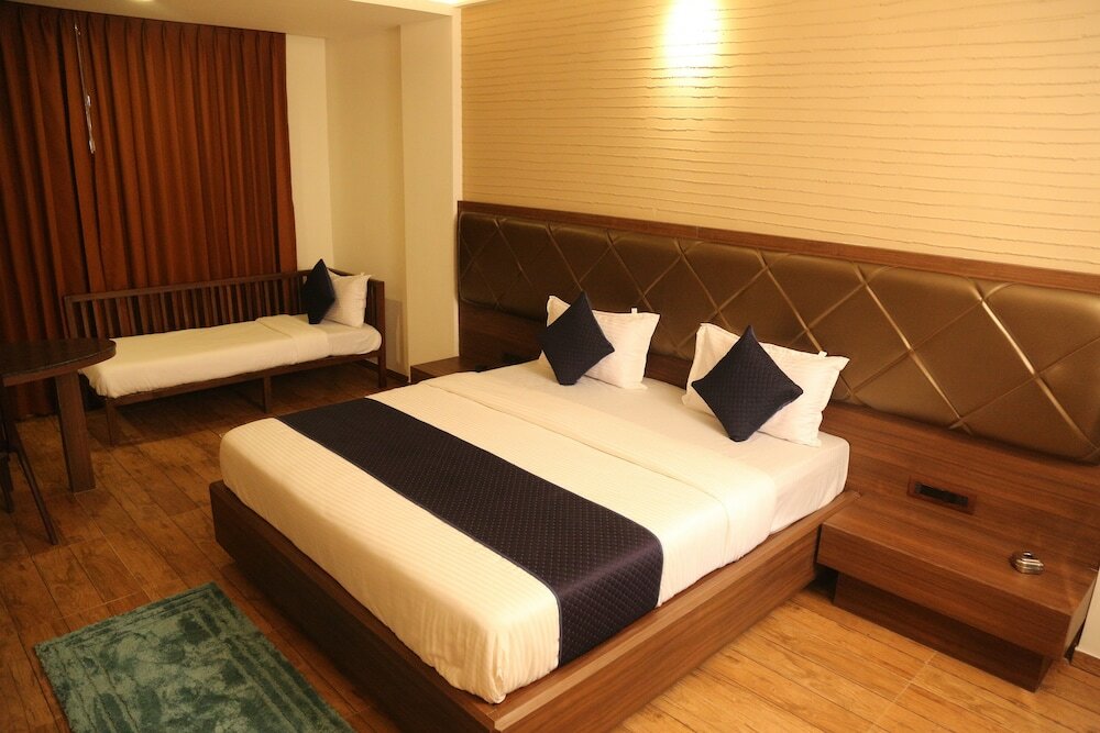 Фото Hotel Royal Square