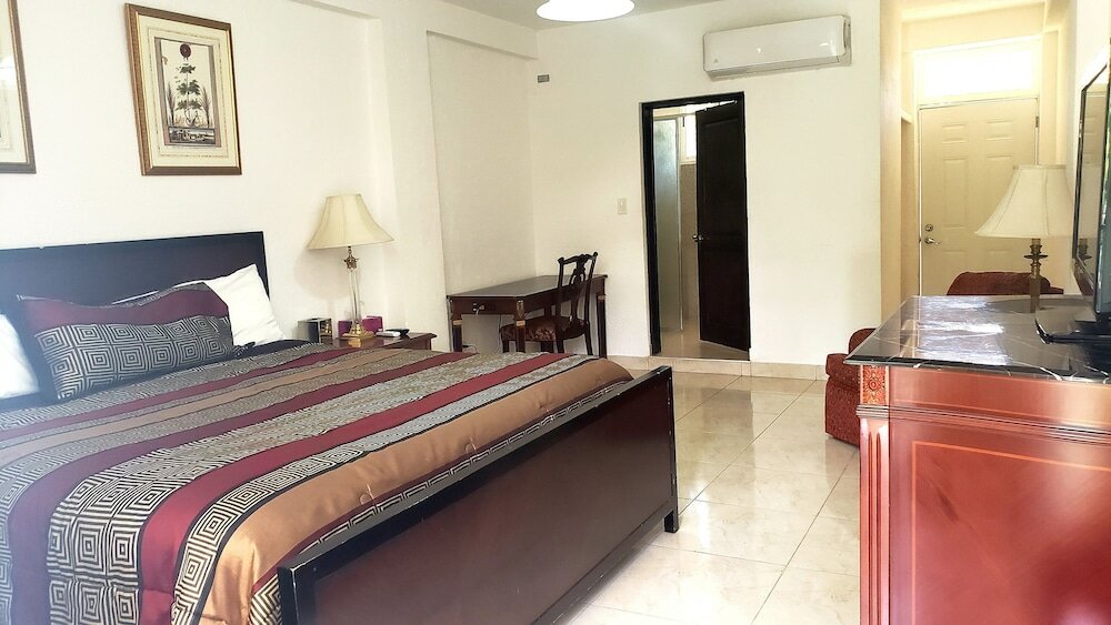 Фото Manoir Adriana Hotel