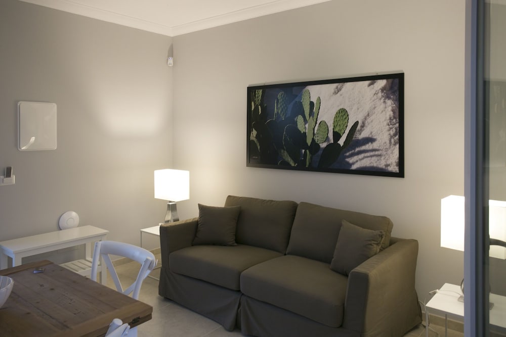 Фото Olea Court Resort