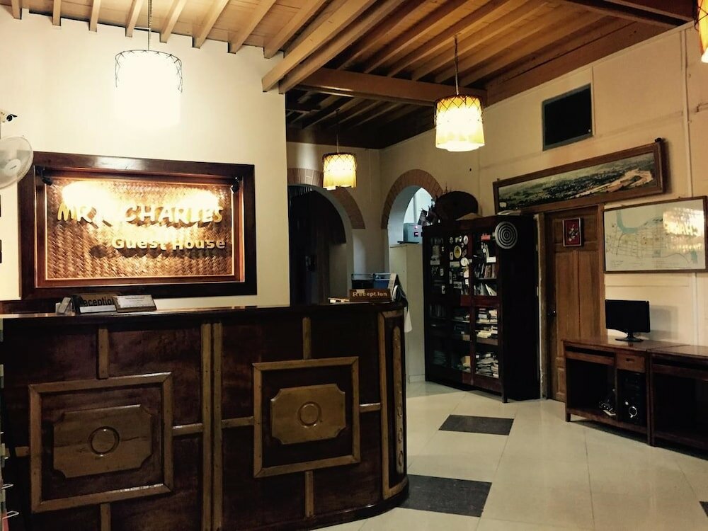 Фото Mr. Charles Guest House - Hostel